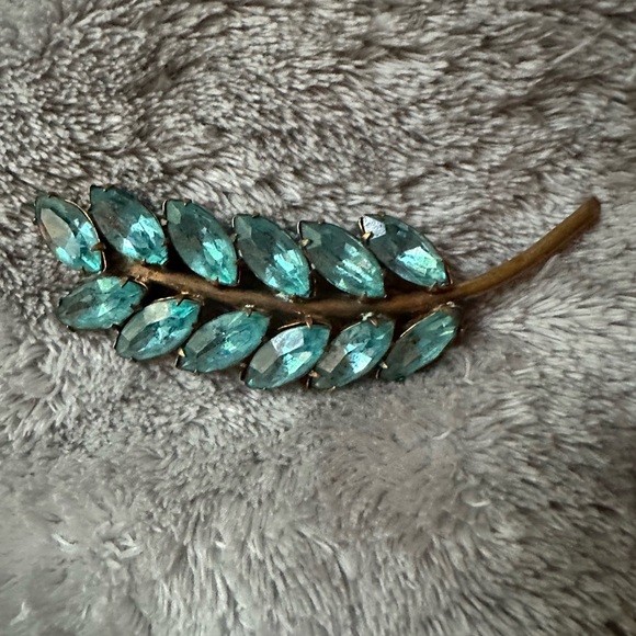 Antique vintage pin/brooch - Picture 1 of 3